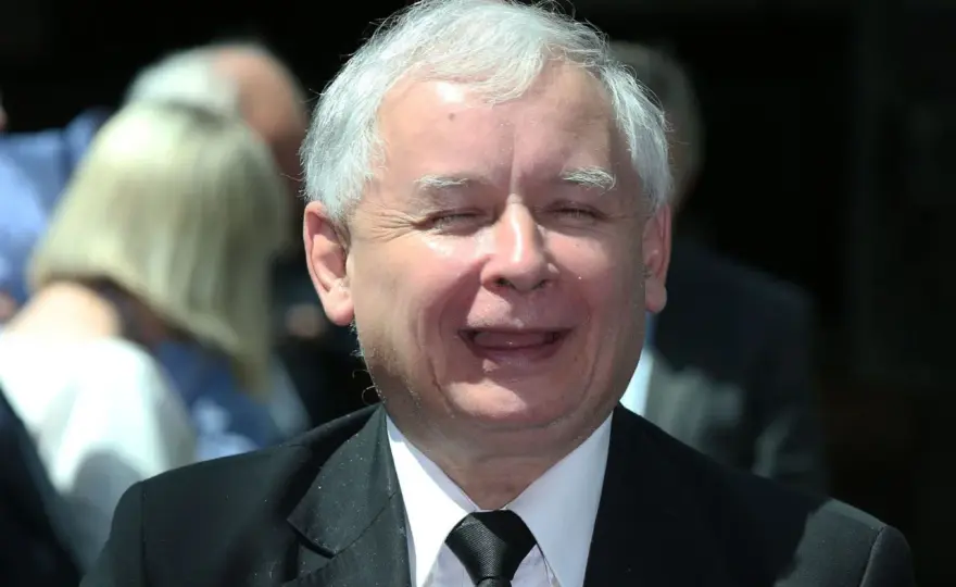 Ile lat ma Jarosław Kaczyński, prezes PiS? Zaskakujące fakty o nim