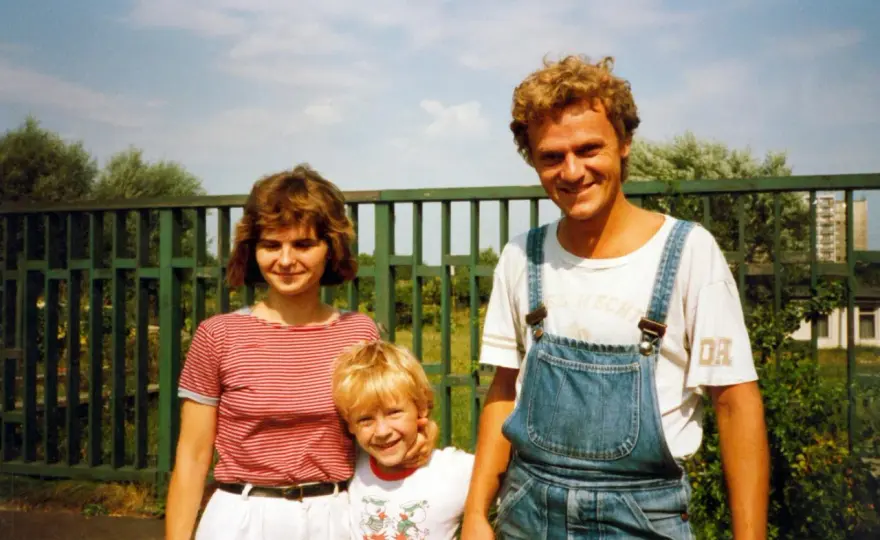 Ile rodzeństwa ma Donald Tusk? Zaskakujące fakty o jego rodzinie