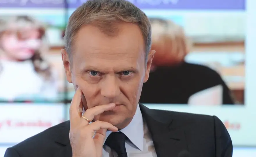 Ile zarabia Tusk? Zaskakujące szczegóły jego dochodów jako premiera