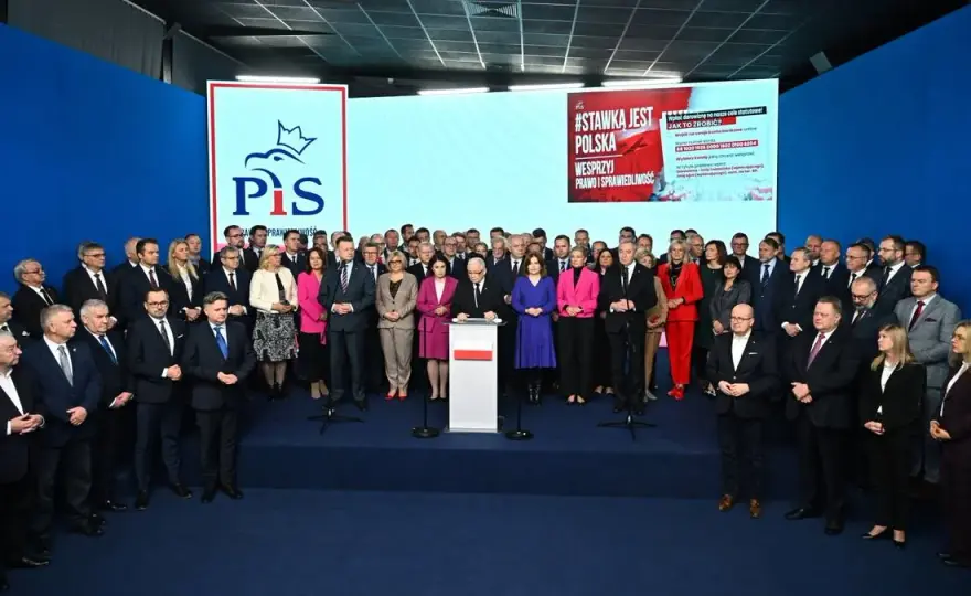 Gdzie odbyła się konwencja PiS? Odkryj najnowsze lokalizacje i szczegóły