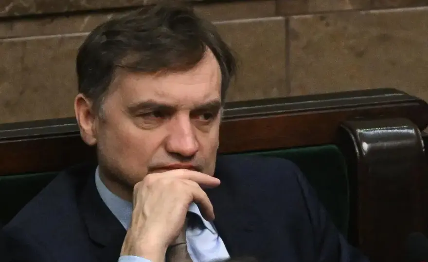 Zbigniew Ziobro kim jest? Poznaj kontrowersje i osiągnięcia polityka