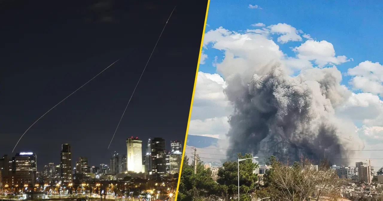 Prawda o kulisach ataku na Iran i przygotowaniach polskiego rządu na czarny scenariusz. Nocne niebo nad miastem rozświetlone smugami rakiet, obok kłęby dymu po eksplozji.