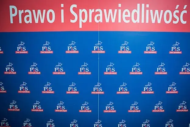 Jak zapisać się do partii PiS - prosta droga do członkostwa