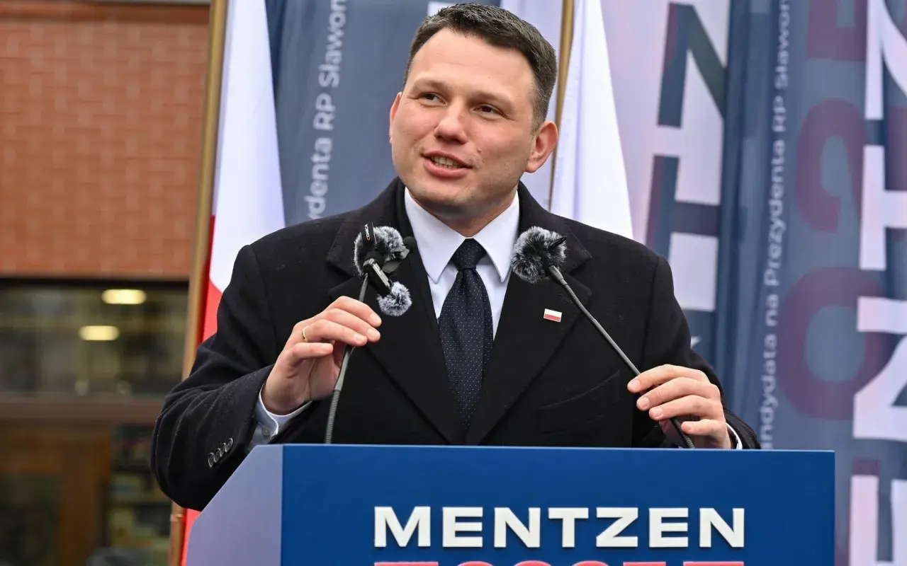 Sławomir Mentzen przemawia, ujawniając sekrety kampanii prezydenckiej i plany na drugą turę.