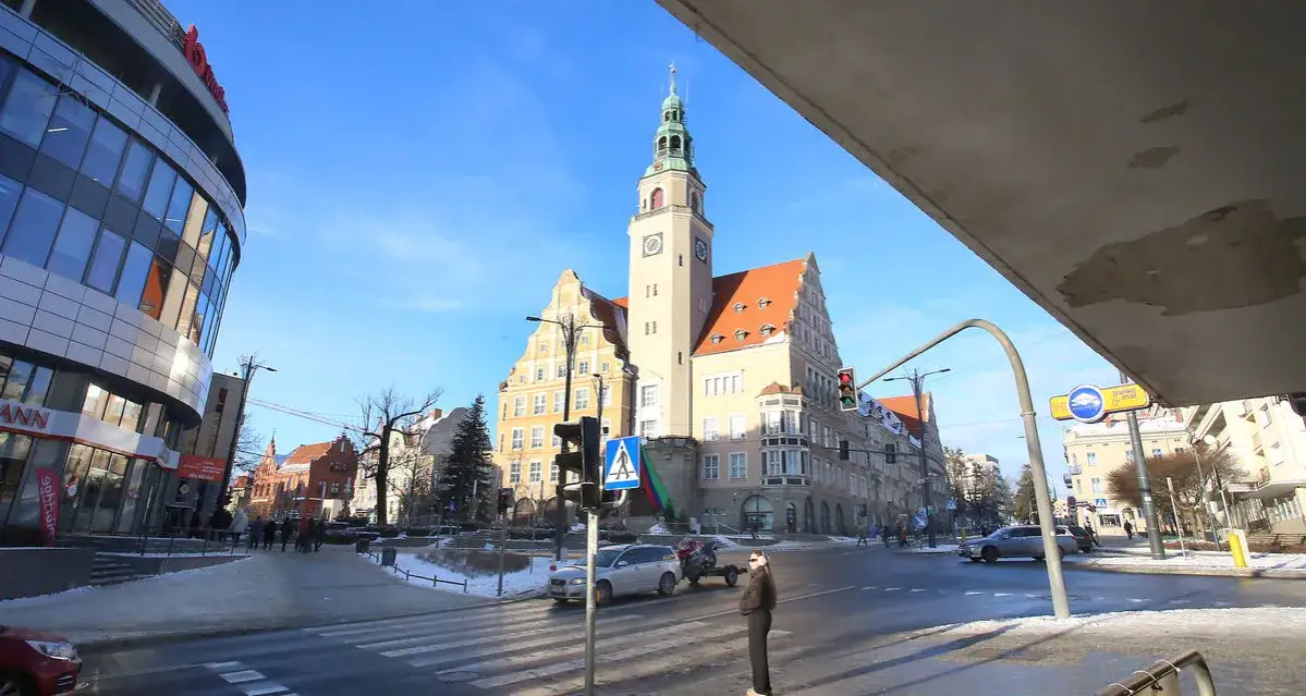 Zdjęcie Kto jest prezydentem Olsztyna? Zaskakujące fakty o Robertcie Szewczyku