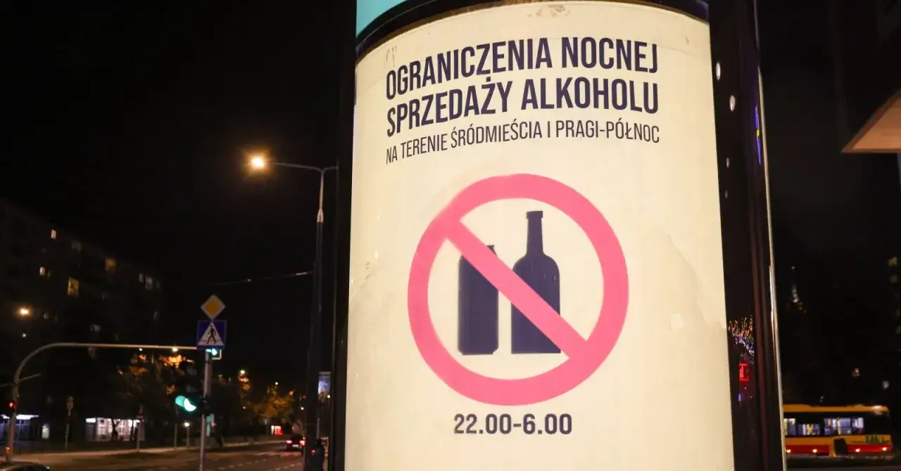 Ograniczenia nocnej sprzedaży alkoholu od 22:00 do 6:00 na Śródmieściu i Pradze-Północ. Czy ustawa o nocnej prohibicji od godziny 22 obejmie całą Polskę?