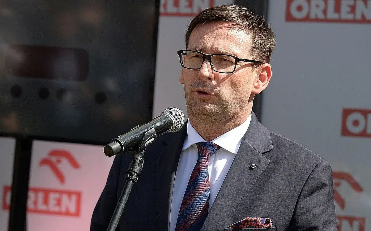Zdjęcie Czy Obajtek to siostrzeniec Szydło? Odkryj prawdę o ich relacji