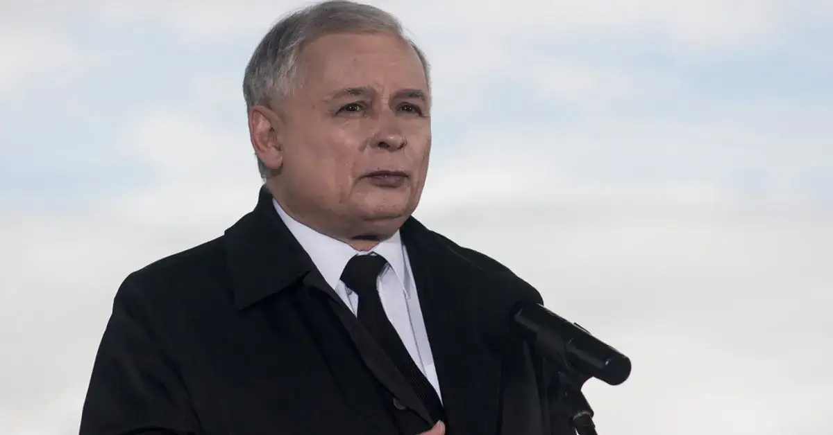 Zdjęcie Czy Jarosław Kaczyński był w wojsku? Oto zaskakujące szczegóły jego służby