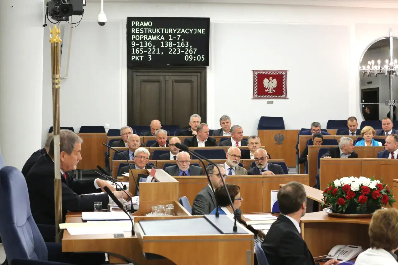 Zdjęcie Kiedy Sejm może odrzucić poprawki Senatu? Poznaj kluczowe zasady