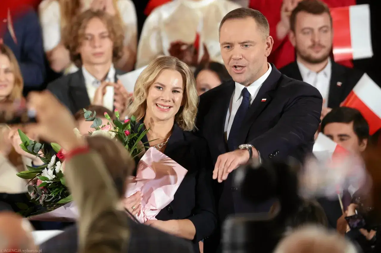 Zdjęcie Ile lat ma żona Nawrockiego? Zaskakujące fakty o Marcie Nawrockiej