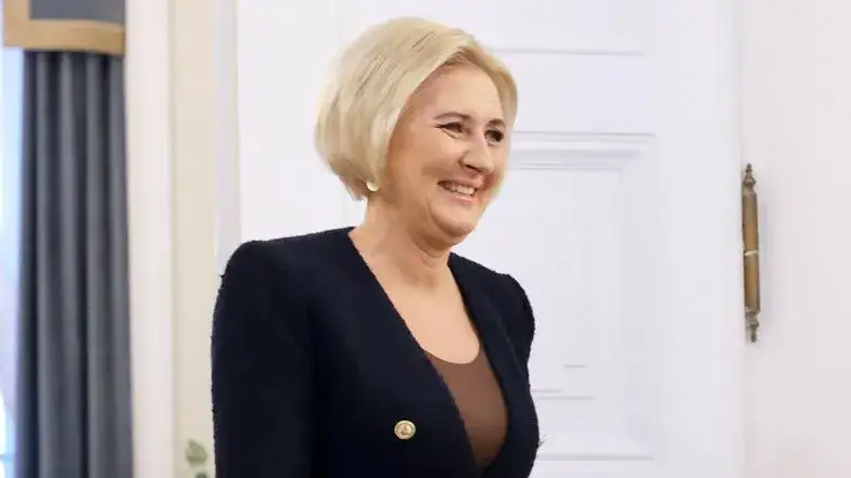 Zdjęcie Ile zarabia żona prezydenta? Zaskakujące fakty o jej finansach
