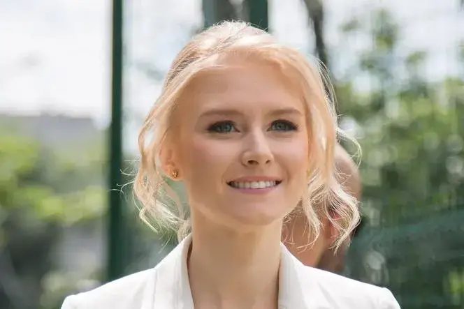 Zdjęcie Co robi córka prezydenta Dudy? Zaskakujące fakty o Kingi Dudzie
